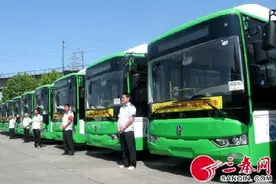 咸阳100辆环保型公交车将上线 新增一条咸西线路图片