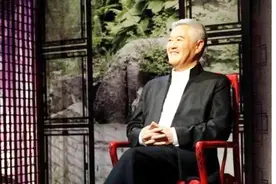 赵本山真迹拍卖会，要价200万跌到500无人买，这才是他的真实处境视频封面