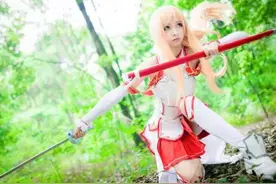 《刀剑神域》英姿飒爽的亚丝娜！气场超强！简直不要太美了！图片