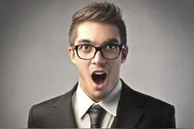 震惊老外：中国父亲这样带孩子图片