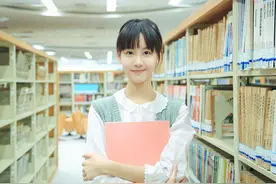 你可能不去图书馆，但你不能不知道图书馆里的奇葩事！图片