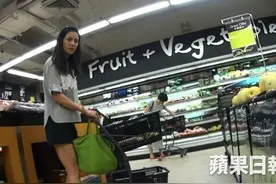 “小龙女”李若彤近照 “姑姑”仙气不再却十分接地气图片