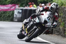 TT大赛战果：登路普夺冠，创下有史以来最高圈速！图片