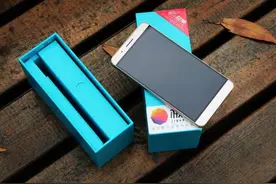 翻转吧摄像头，前后都能照出完美的照片：荣耀7i体验图片