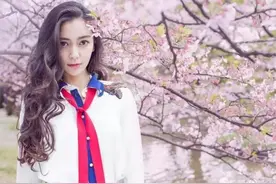 彩妆 | 无意间流露出少女的羞涩，伪素颜的必备好物图片