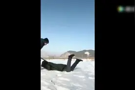 这可是东北，尿急不去厕所，我看你是不想要命了！