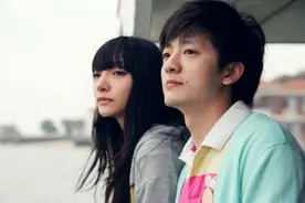 彭坦春晓晒女儿正面照 二人恋爱史曝光图片