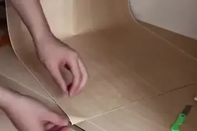 自粘墙纸，学会了能省下不少人工费！视频封面