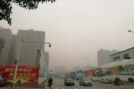 河南多地重污染突袭！为啥这场大风带来的是雾霾？图片