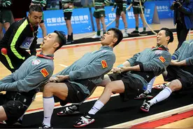 拔河世锦赛中国夺两金，原来练拔河的身材都那么好图片