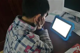 天门这所中学让孩子告别培优！用信息化平台让自主学习代替有偿补习图片