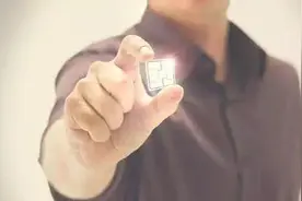 Apple Watch“扔”掉了SIM卡 eSIM国内首次商用 今后可自由转网了么？图片