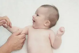 中医推拿治疗小儿夜惊图片