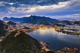 出门旅行，如何搞定担心你的父母？图片