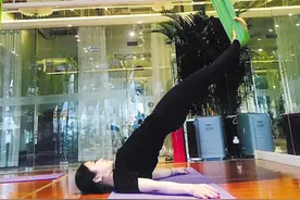 荡来荡去，你也可以美美做瑜伽图片