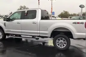 SUV霸气之王,2018款猛禽F-250到店,颜值动力高大上,帅到没朋友视频封面