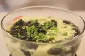 夏季简单开胃家常菜之紫菜蛋花汤图片