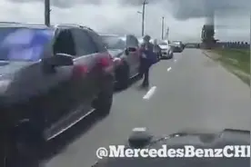 土豪超豪华奔驰婚车队，这都排到二里地了！图片