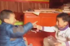 哈哈哈，回忆童年娱乐的石头剪刀布！图片