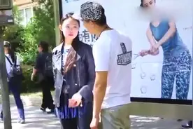 国内小伙街头随机索吻美女，结果看的目瞪口呆！图片