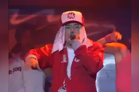 1Tym -现场版 Everyday跟着摇摆的节拍舞动全场