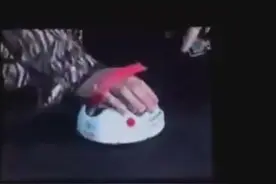 哈哈哈，当被问有没有女朋友的时候，妹子你喊出了多少人的心声啊