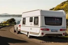 为何小型拖挂房车成为美国房车的流行趋势图片
