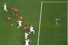 皇马首球竟然越位  拉莫斯依然书写N历史图片