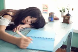 痴心女孩为爱献身，孕子后才知，他家只有三间破瓦房图片