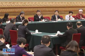 习近平两会新语之“干”字篇图片