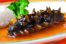 烟台传统婚宴中除了“三大件”还有蛋糕和喜饼！图片