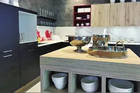 真闹心！郑州市民改造好的开放式厨房，无法通燃气图片