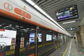 好消息！杭州地铁所有闸机都能“刷码”“刷卡”过啦图片