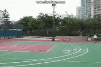 当乔丹遇上这种球场大爷，也得跪啊图片