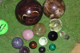 [每天学点水晶知识] 教你如何分辨真假水晶、鉴别真假水晶？图片