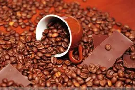 手工挑豆的诱惑图片