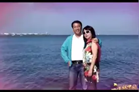 50岁的大妈嫁给21岁的小伙让人不解,且还生下三胞眙视频封面