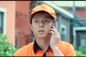 男朋友躲着女朋友没办法找朋友演了一场戏