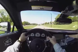 车欣赏 这才是劳斯莱斯的正确驾驶方式 跟一般车还真不一样