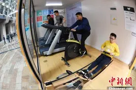 健身“集装箱”现身成都 24小时为民众开放图片