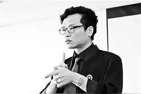 手语律师因视频走红 各地聋哑人加其微信求助咨询图片