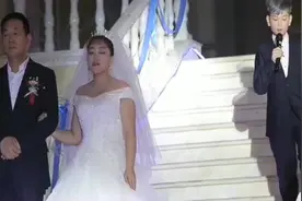 弟弟唱了一首《给你们》，感动婚礼全场视频封面