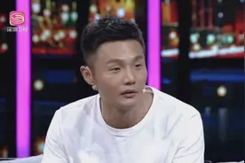 李荣浩回应为啥歌曲都一个调，称这就是我的风格，每月出一个单曲