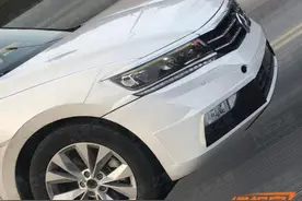 更年轻流畅 大众全新帕萨特谍照曝光图片