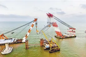 一代代重庆交大人成为港珠澳大桥建设中的脊梁人物图片