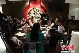 印度民众的“中国胃”图片