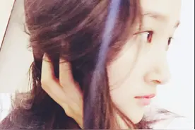 长发飘飘的疯妮子关晓彤图片