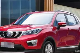 （原创车评）长安最便宜SUV：CS15实力不俗动力强劲是关键图片