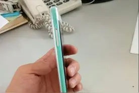 官方手机壳太贵？五秒教你怎么手工做一个完美的手机壳！图片