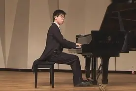 钢琴小哥让你秒懂中日音乐的区别！